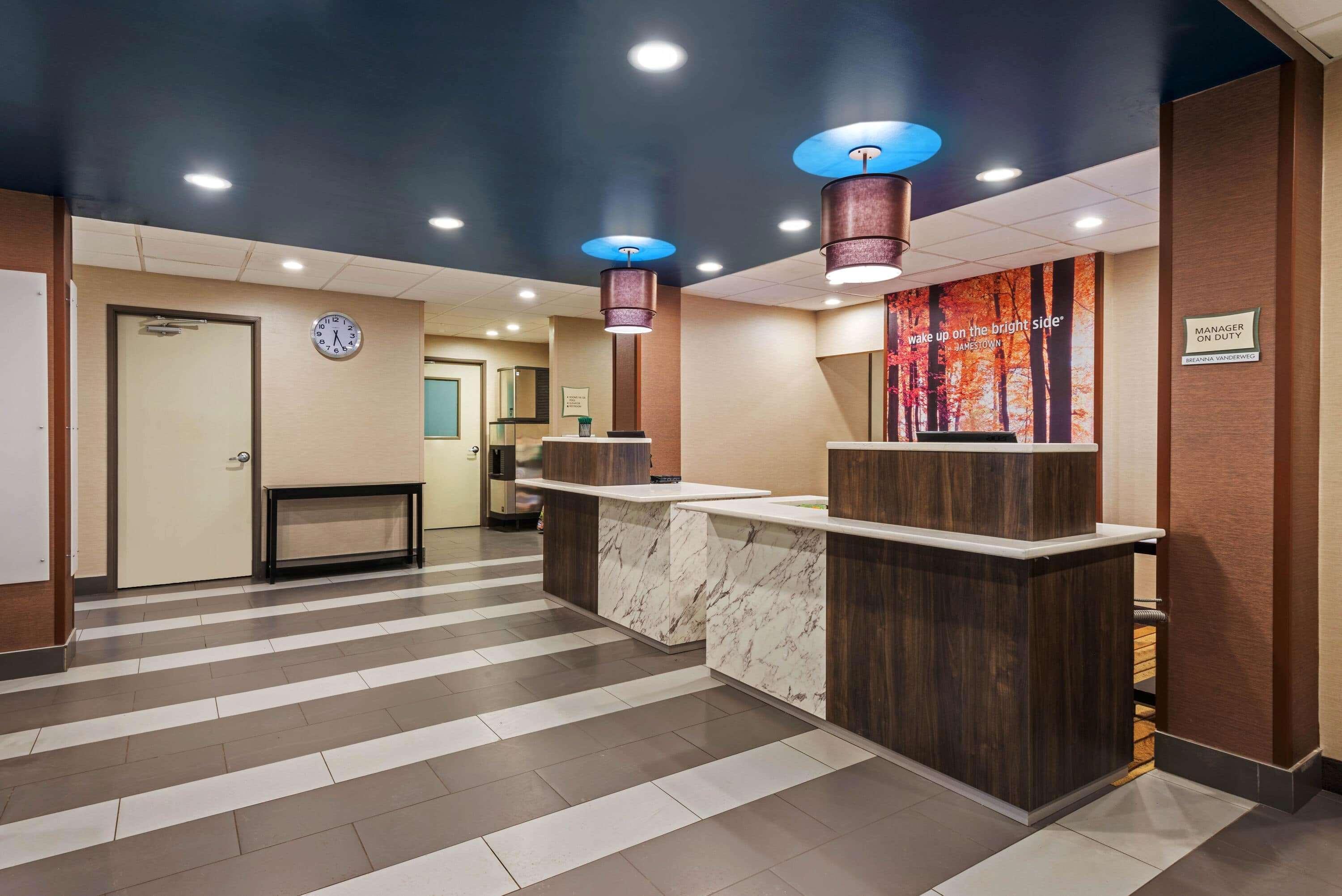 La Quinta By Wyndham Джеймстаун Екстериор снимка